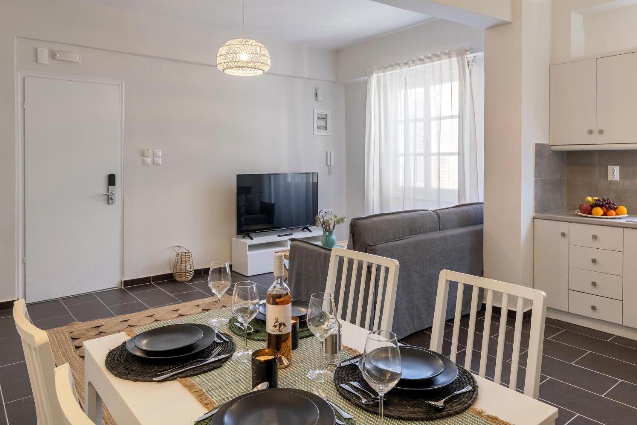 Grammata Suites Ermoupoli Exteriör bild