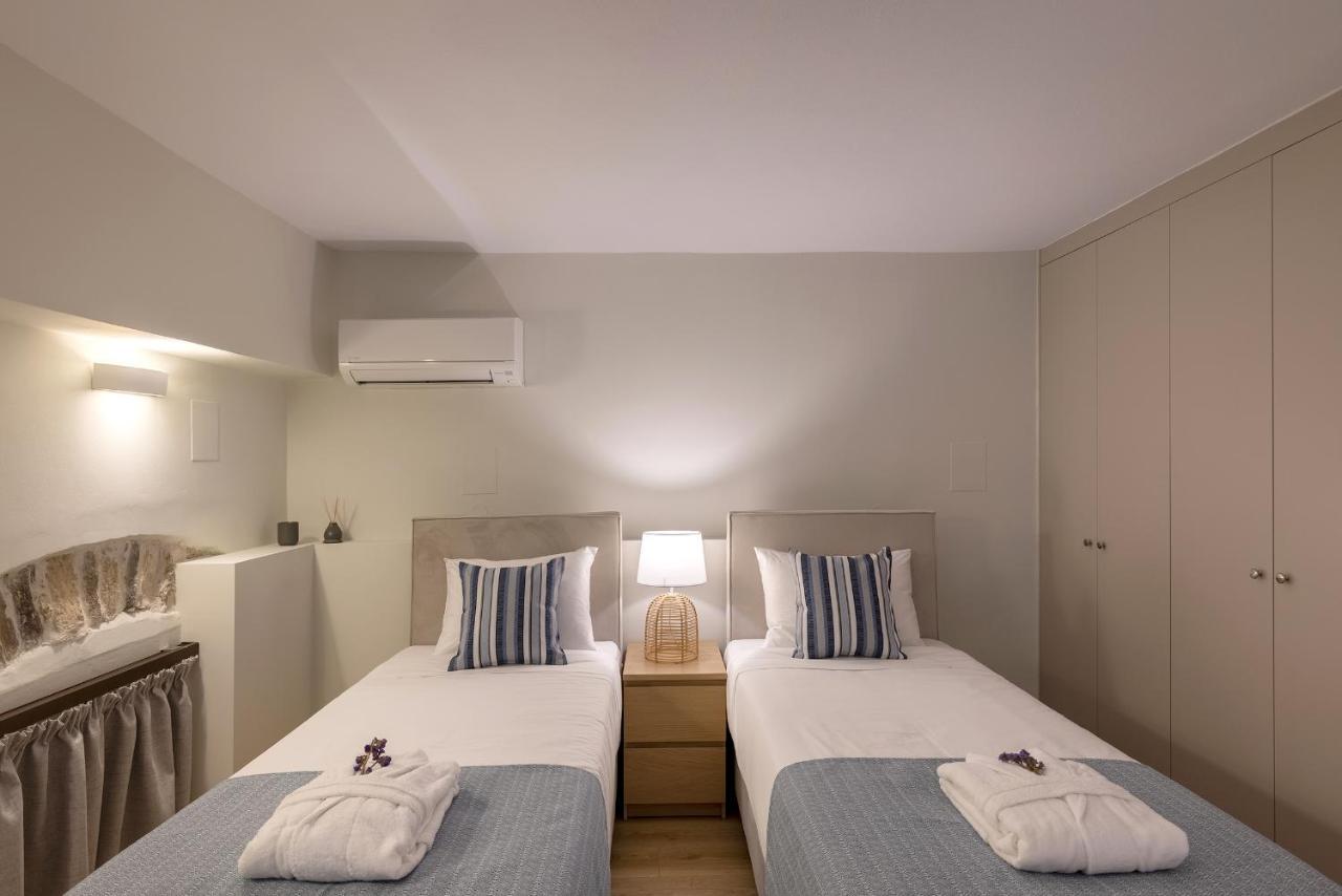 Grammata Suites Ermoupoli Exteriör bild