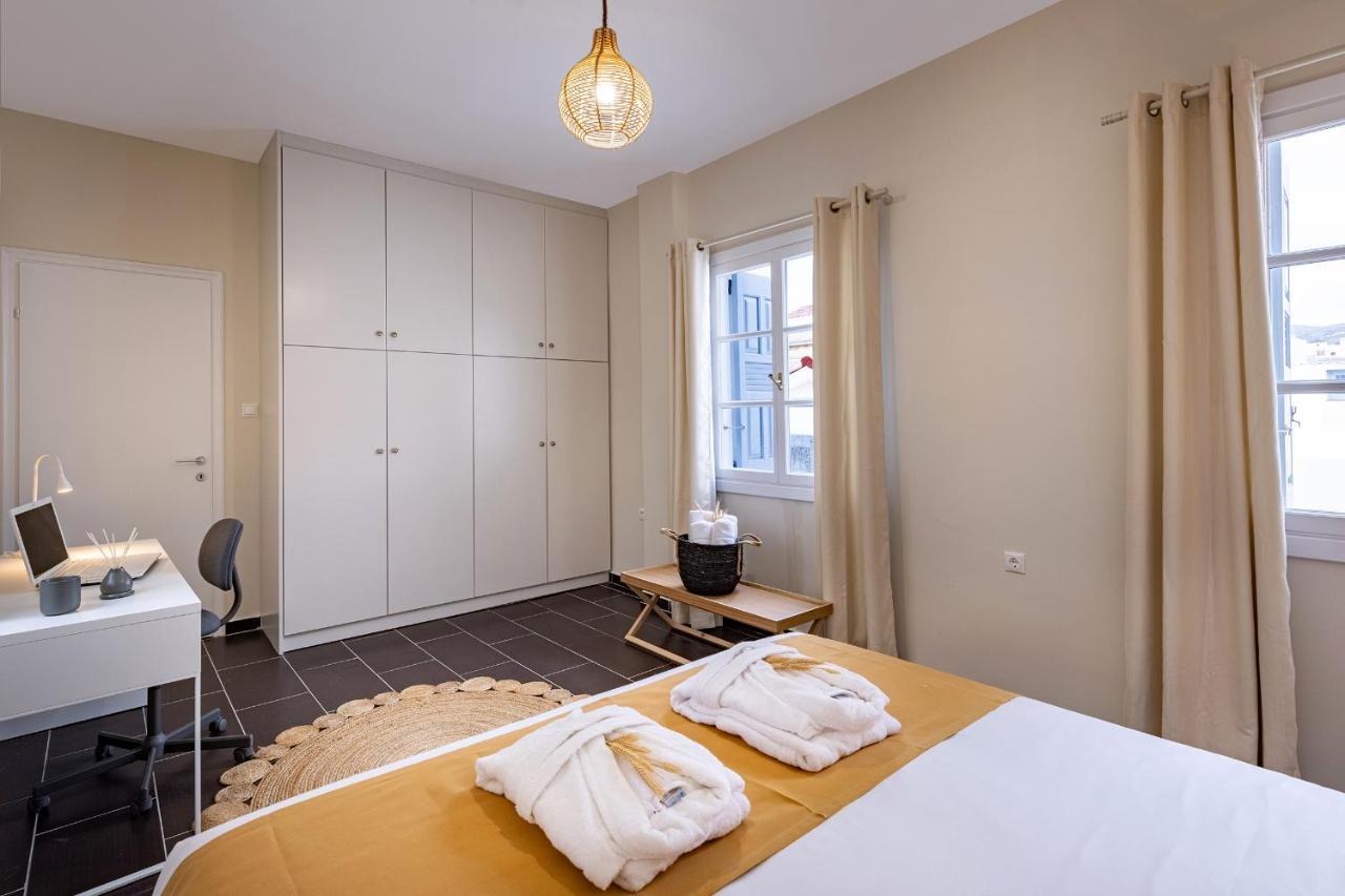 Grammata Suites Ermoupoli Exteriör bild