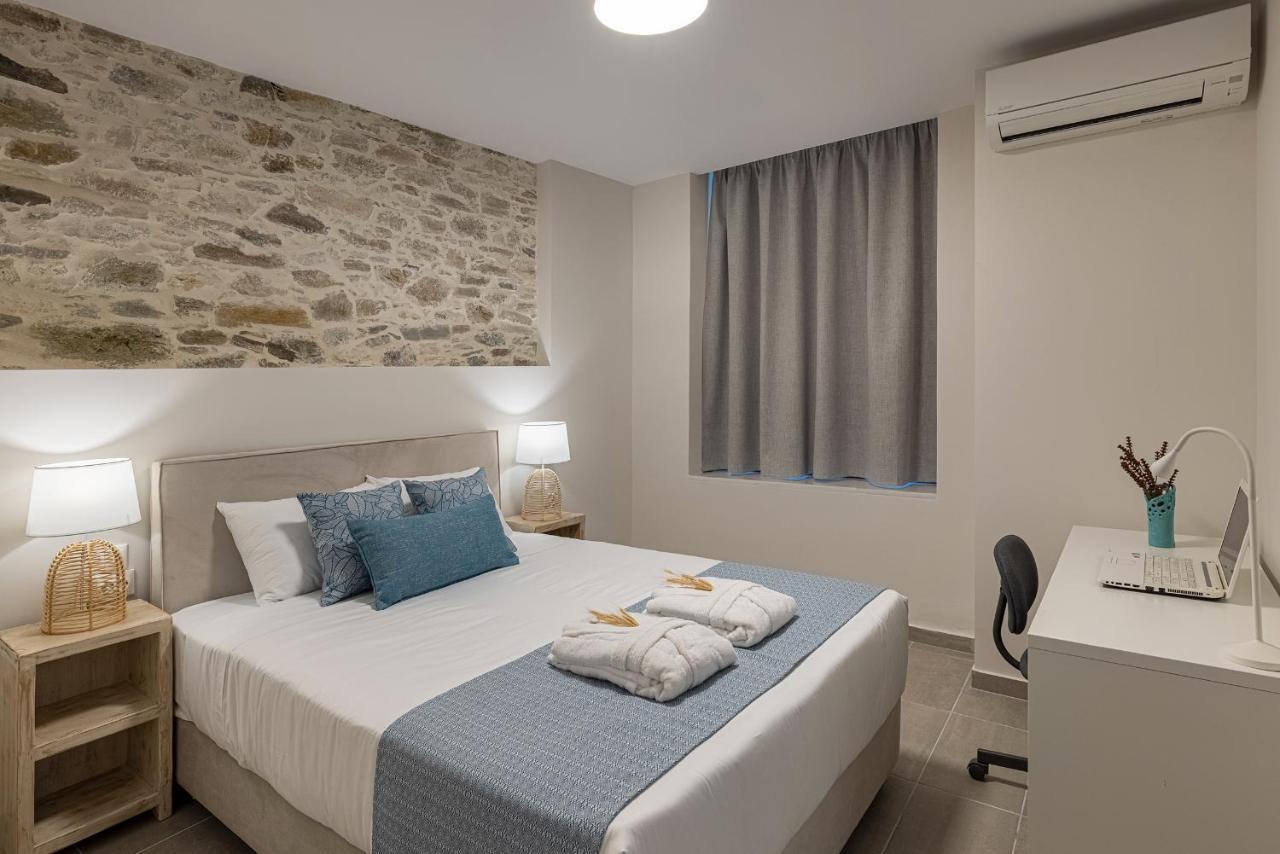 Grammata Suites Ermoupoli Exteriör bild