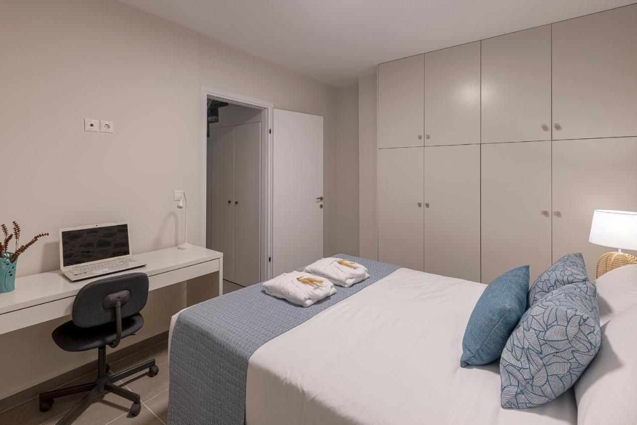 Grammata Suites Ermoupoli Exteriör bild